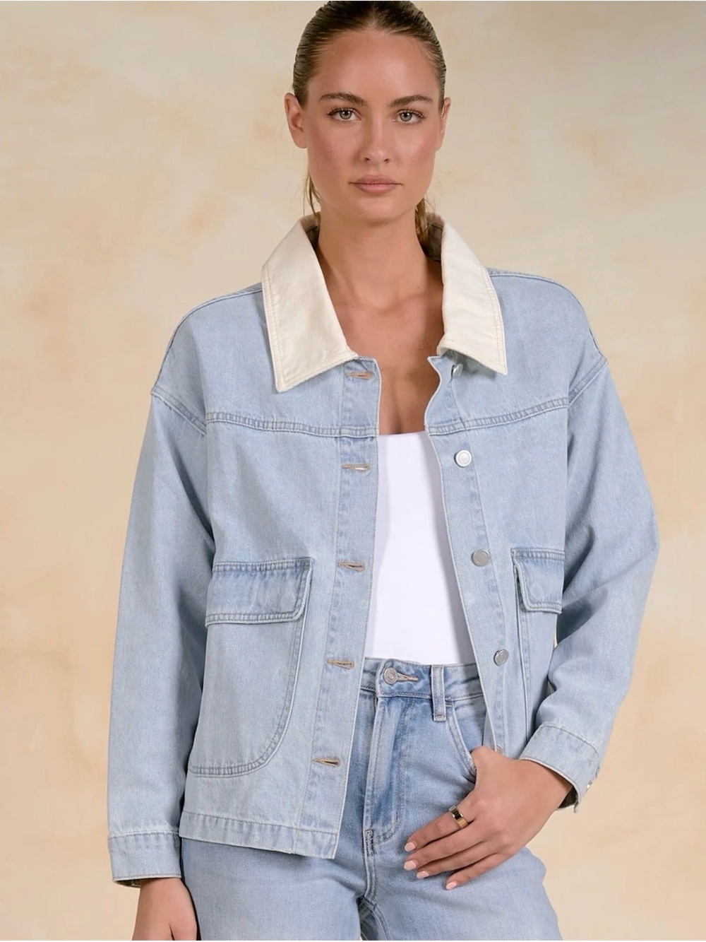 NWT Elan Light Blue Denim Jacket with Cream Contrast Collar $128